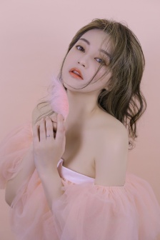 精品白嫩BBWBBWBBW